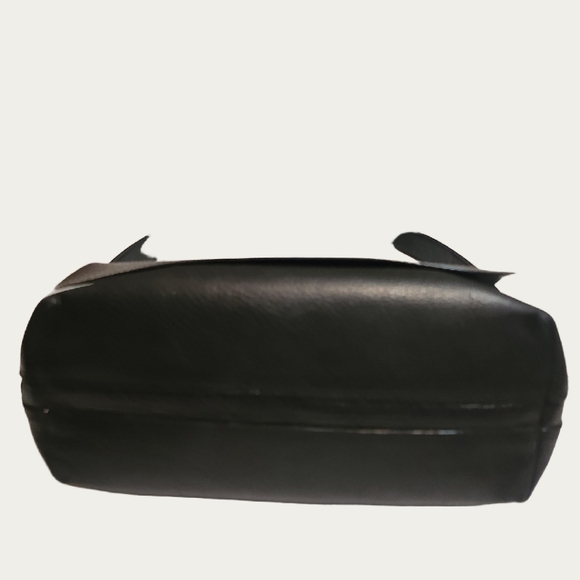 Fossil Black PEBBLED Leather FLAP Shoulder Bag, EUC - Picture 8 of 17